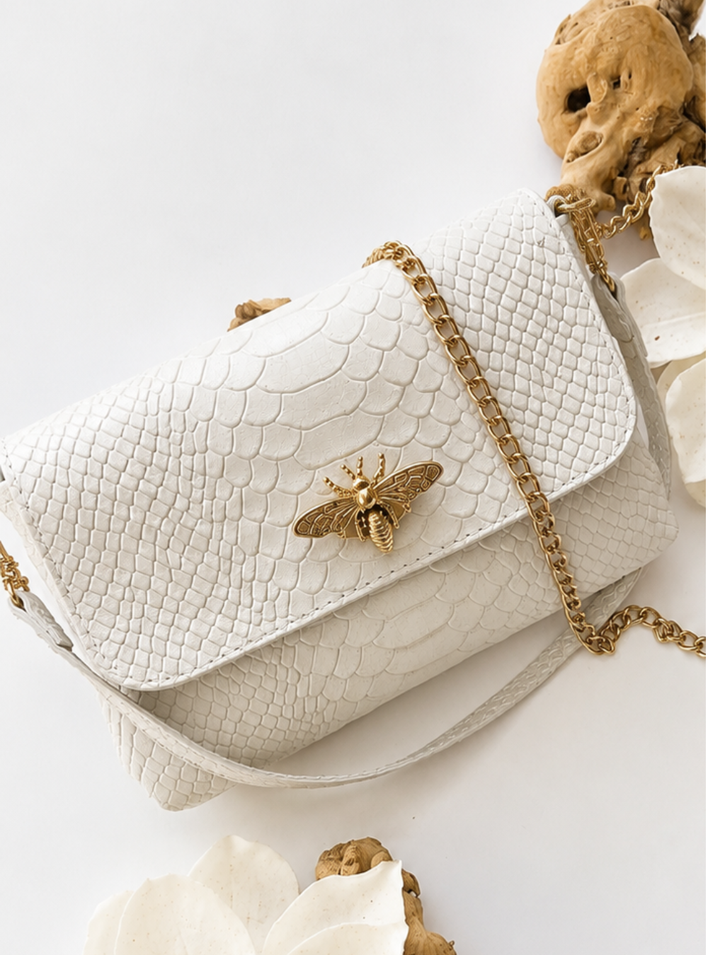 Sac Débora blanc – Sac bandoulière effet python & abeille dorée